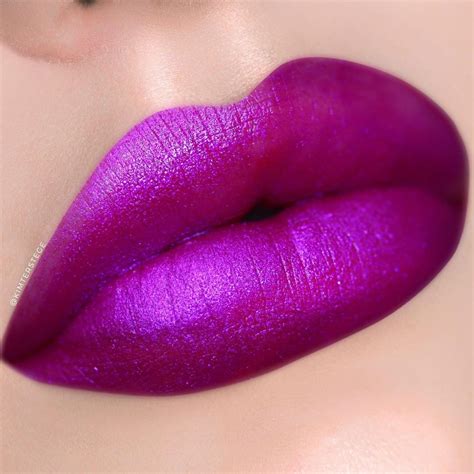 ️ DOUBLE DIVA 💜 Slip into this dip duo and show your PRIDE withSuedeberry Matte + Passionfruit ...