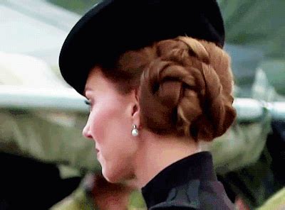 The Princess of Wales visit the Army Training Cent... - Tumbex