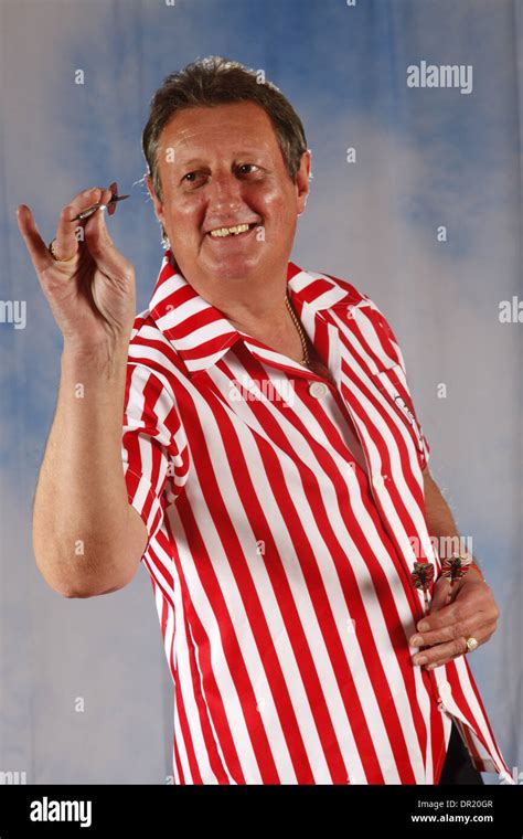 eric bristow veteran world champion darts playe Stock Photo - Alamy