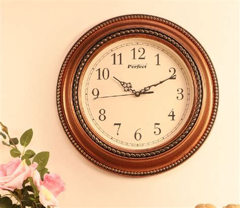 Wall Clock: Buy Wall Clocks Online @Upto 70% OFF in India