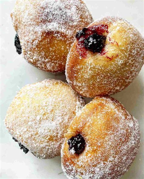 20 Popular Ukrainian Dessert Recipes - Chef's Pencil