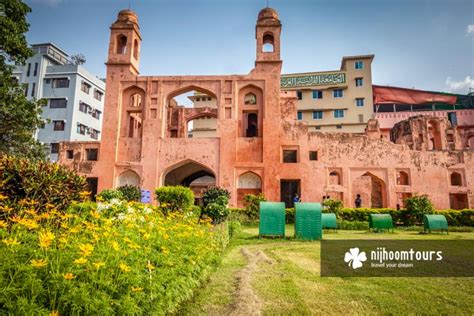 Lalbagh Fort: Location, History, Opening Time, Ticket Price (2023)