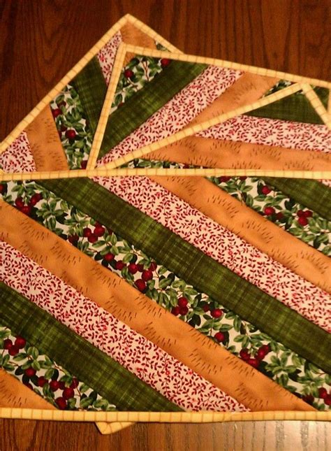 Pin by Susan Stagg on My DIY Projects | Placemats patterns, Quilted ...