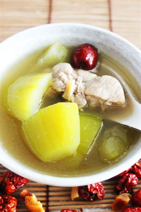 Hairy Gourd with Pork Ribs and Dried Scallop Soup