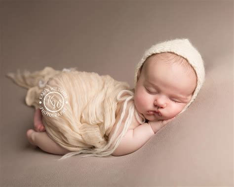 Newborn and Baby Photography Newborn Gallery - Karen Wiltshire Photography