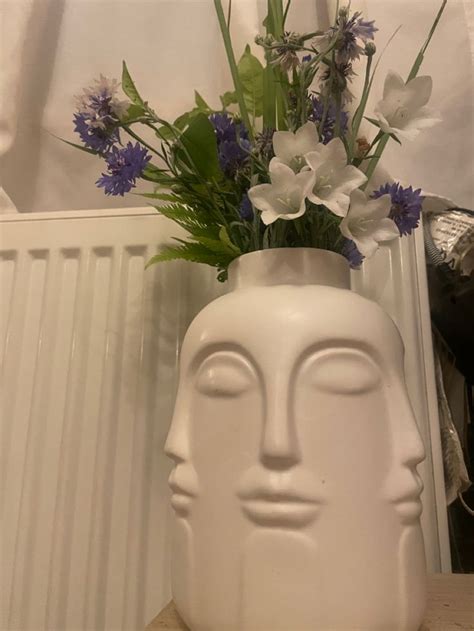 Blumen , Vase | Home decor, Vase, Decor