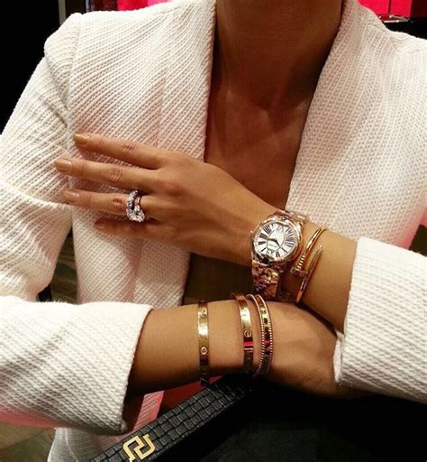 Cartier love x2 and JUC with vca perlee #watchshionista in 2019 | Cartier love ring, Love ...