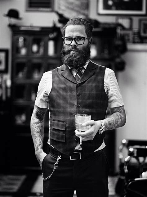 Leen; one of the founders of Schorem Barbershop - Rotterdam Beard ...