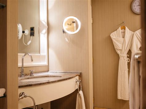 Luxurious guest rooms Cologne | Hyatt Regency Cologne