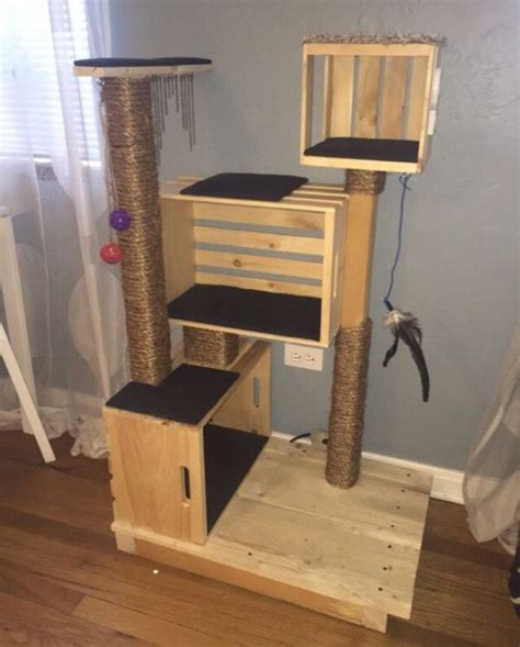 DIY cat condo!!!! What an awesome idea! | Diy cat tree, Diy cat tower ...