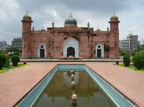 Lalbagh Fort Historical Facts and Pictures | The History Hub