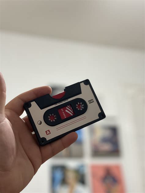 Retro Cassette Wallet by Waffle Stomper | Download free STL model | Printables.com