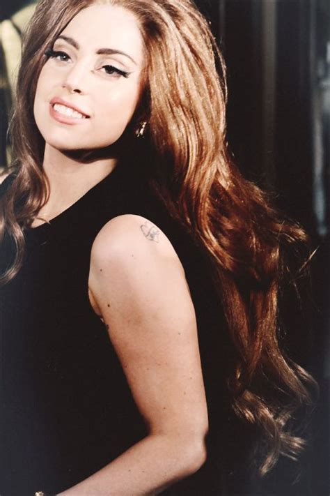 Brown hair gaga | Lady gaga, Pretty woman, Lady