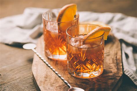 How To Make An Old Fashioned | Cocktail Recipes | Flavor Fix