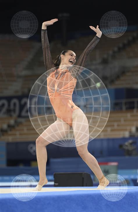 FIG Photos - image: Olympic Games Tokyo 2020: ABDUL HADI FARAH Ann MAS - FIG Photos