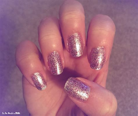 Manicure Monday - Glitter Nails!!! | See the World in PINK