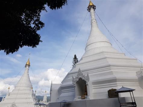 The Shan Temples of Mae Hong Son - Chiang Mai à La Carte