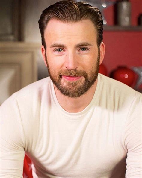 #chrisevans#beard#handsome | Chris evans, Chris, Evan