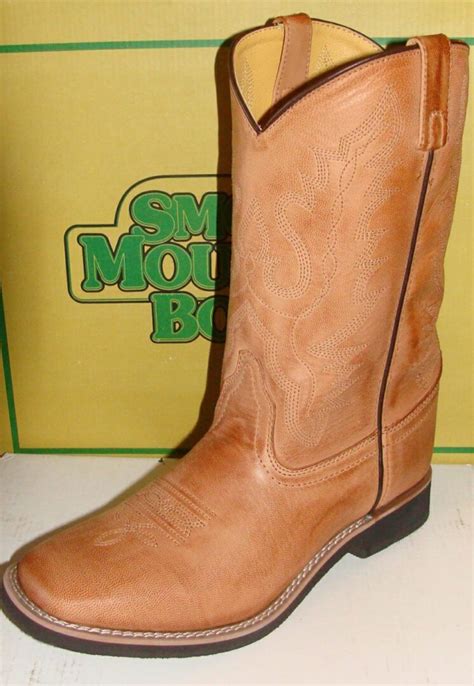 SIZE 9 Women's Crepe sole Pueblo leather Cowboy boots - The Wild Cowboy