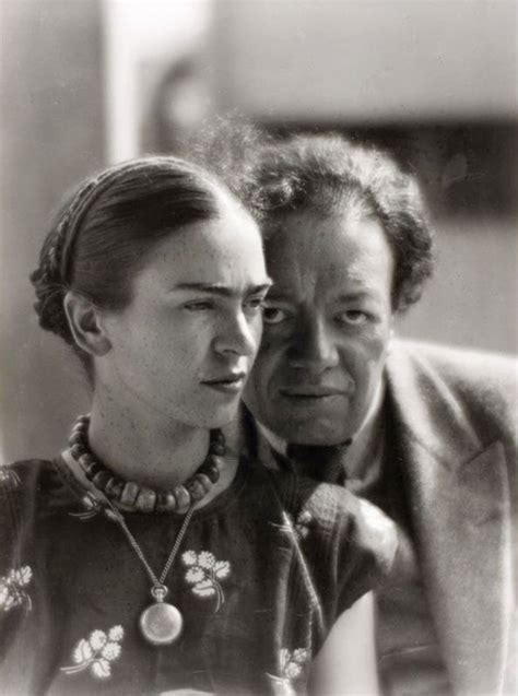 How Diego Rivera Met the Fierce Teenage Frida Kahlo and Fell in Love ...