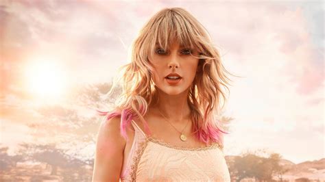 Taylor Swift Wallpaper Lover Desktop