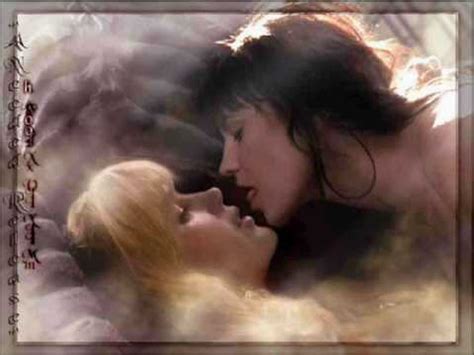 Xena and Gabrielle - Forever in Love - YouTube