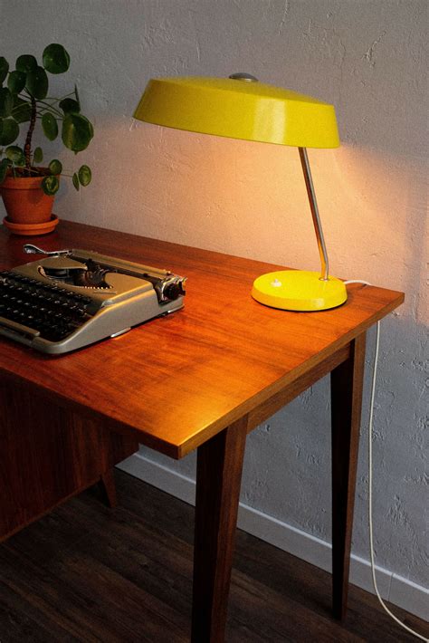 Wooden Writing Desk – Renové