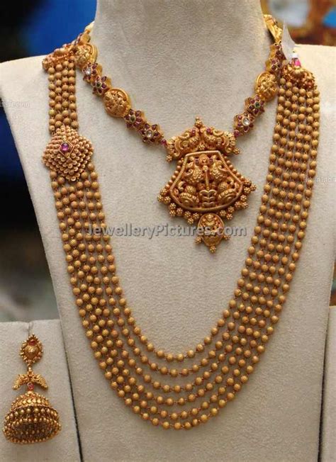 South Indian Antique Gold Jewellery Designs - Jewellery Designs