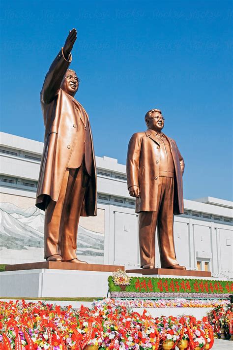 Mansudae Grand Monument - Pyongyang, North Korea | North korea, Cool ...