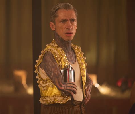 AHS Freak Show "Edward Mordrake: part 1" (4x03) promotional picture ...