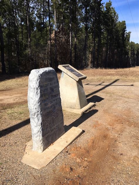 Louisiana: Bonnie & Clyde Ambush Site and Museum | The Detour Effect