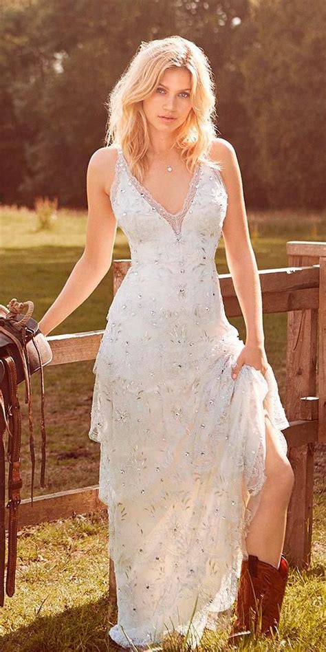 24 Rustic Wedding Dresses To Be A Charming Bride | Wedding Dresses Guide