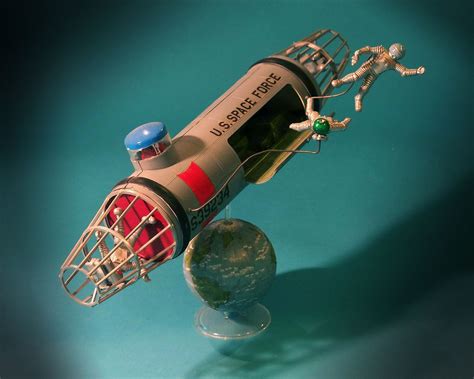 Vintage Science Fiction Model Kit: Space Taxi | Model kit, Plastic model kits, Retro futurism