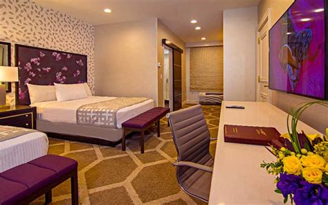 The Orleans Rooms & Suites | Photos & Info | Las Vegas Hotels