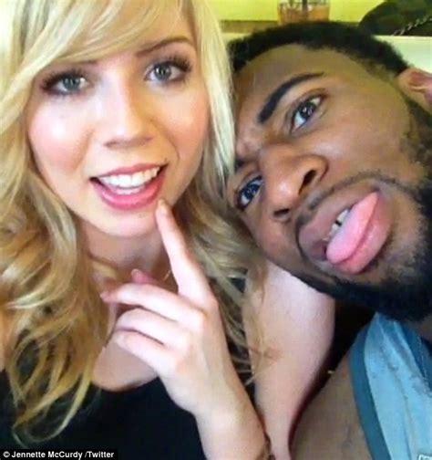 iCarly star Jennette McCurdy gets close to basketball player Andre ...