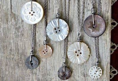 48 Excellent Button Craft Ideas - FeltMagnet