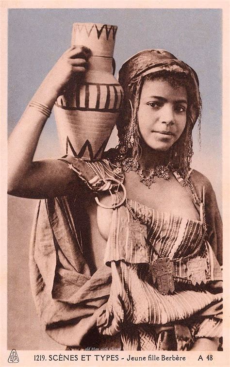 Women Beauty From Around The World In 100-Year-Old Postcards | DeMilked