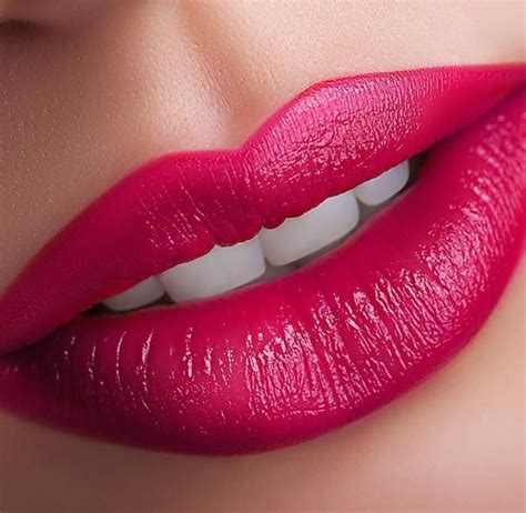 BEAUTY GIRL Vampy Lips, Kissable Lips, Lip Gloss Colors, Pink Lip Gloss, Lip Colors, Bright ...