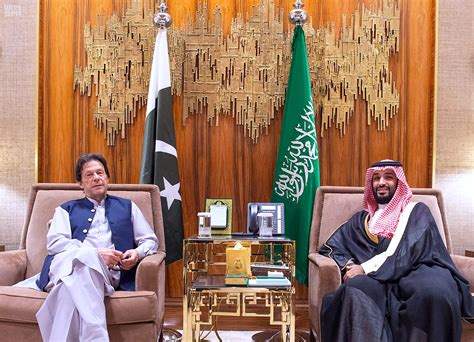 Pakistan says Saudis, Iran willing to pursue diplomacy | AP News