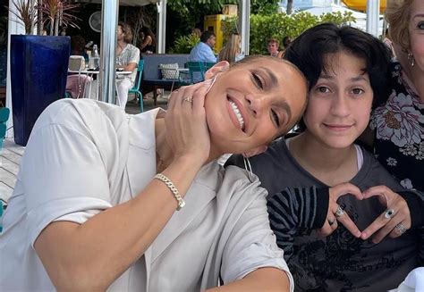 Jennifer Lopez's Daughter's Transition: Emme's Muñiz's Journey