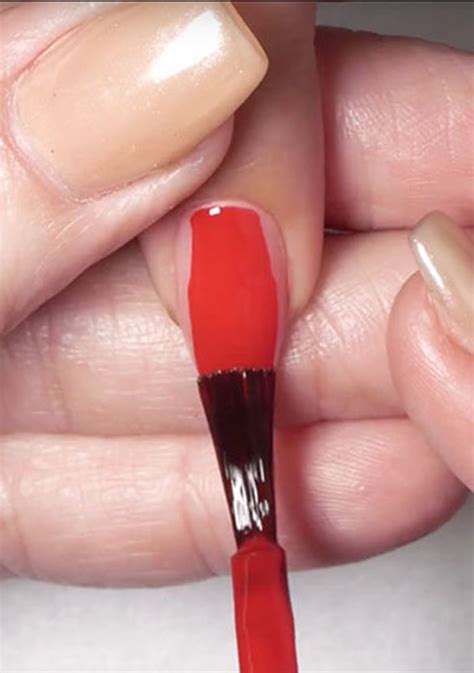 Share more than 147 nail polish vs varnish super hot - noithatsi.vn