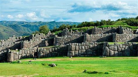 Impressive Structure. Fun natural slides. - Review of Sacsayhuaman, Cusco, Peru - Tripadvisor