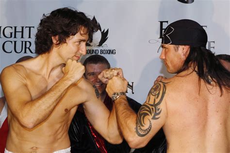 Justin Trudeau beats Tory Sen. Patrick Brazeau in charity boxing match ...