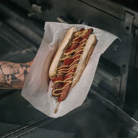 NYC’s Hot Dog Vendors Are Ready for the Reopening