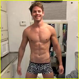 Lachlan Buchanan Celebrity News and Gossip | Entertainment, Photos and Videos | Just Jared ...