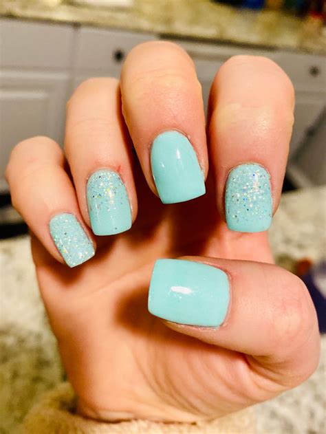 Tiffany blue nails with glitter | Tiffany blue nails, Blue glitter nails, Nails with glitter