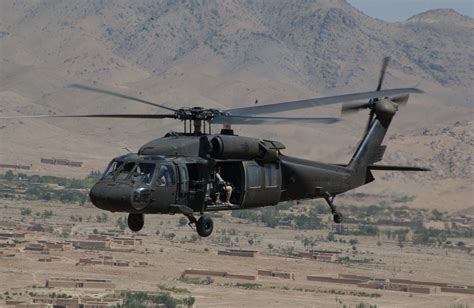 Sikorsky UH-60 Black Hawk - Wikiwand