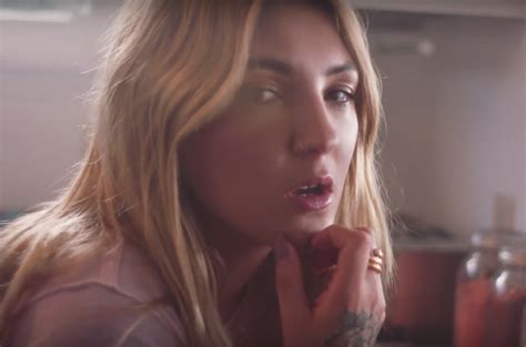 Julia Michaels ‘Issues’ Music Video: Watch | Billboard – Billboard