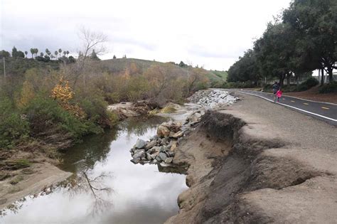 Aliso Viejo - A Rare Waterfall in an Orange County Suburb