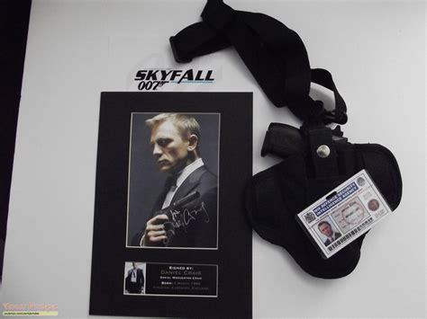 James Bond: Skyfall Walther PPK and identification card replica movie prop